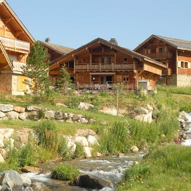 Pack : L’Étape du Tour de France Alpe d'Huez - 2 nuits en Chalet Privé + Dossard - 2026