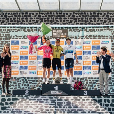 Accès VIP : Espace Vélodrome - Paris-Roubaix Femmes 2026
