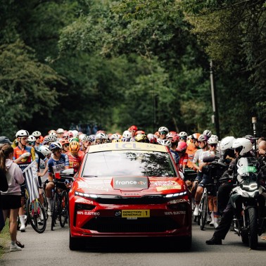 Accès VIP : Village Départ - Tour de France Femmes 2026