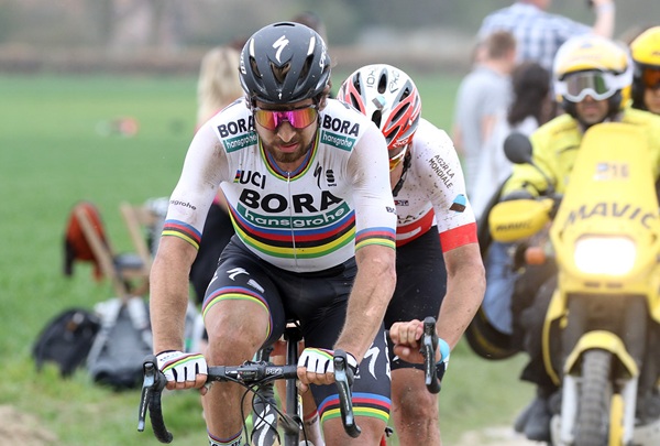 coureur legende paris roubaix